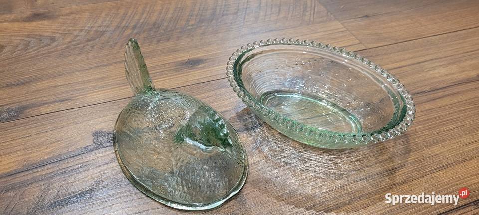 Szklana zielona kurka bombonierka pomorskie Gdańsk