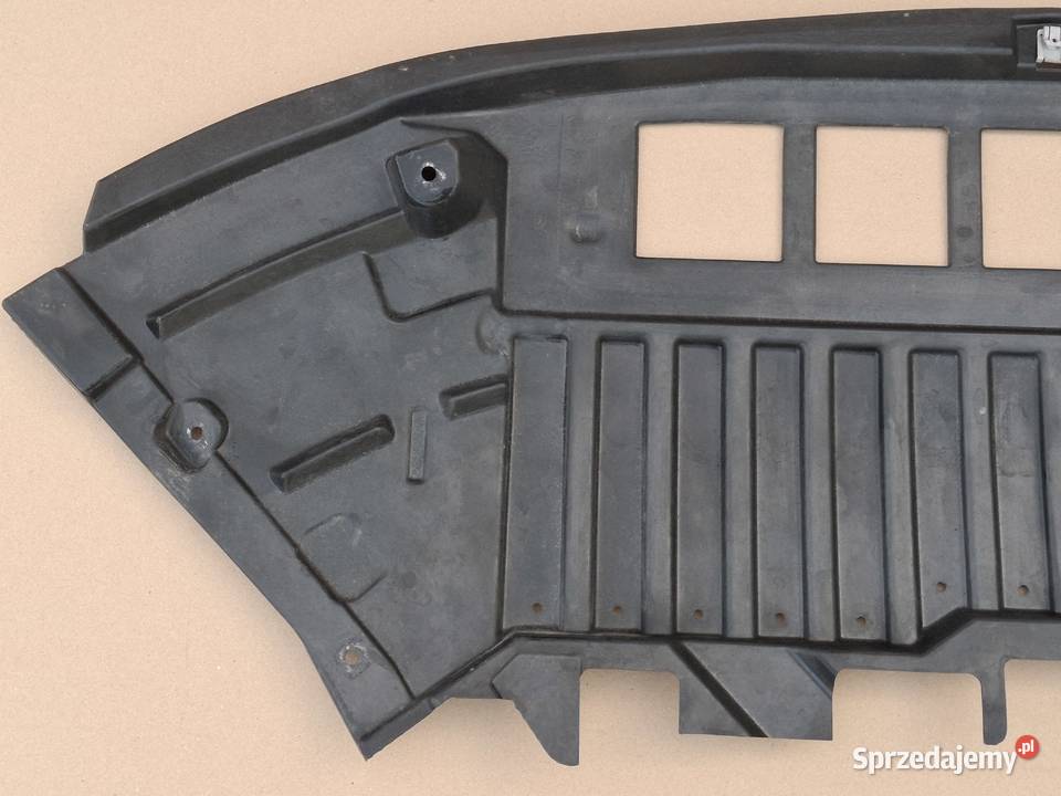 MERCEDES CKLASA W205 AMG 63 C63 OSŁONA PŁYTA POD osobowe Bieleń