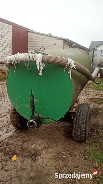 Beczkowóz POMOT 4000l Śniadowo