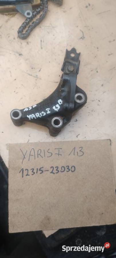 TOYOTA YARIS I 13 VVTIA łapa silnika 1231523030 osobowe Kielce sprzedam