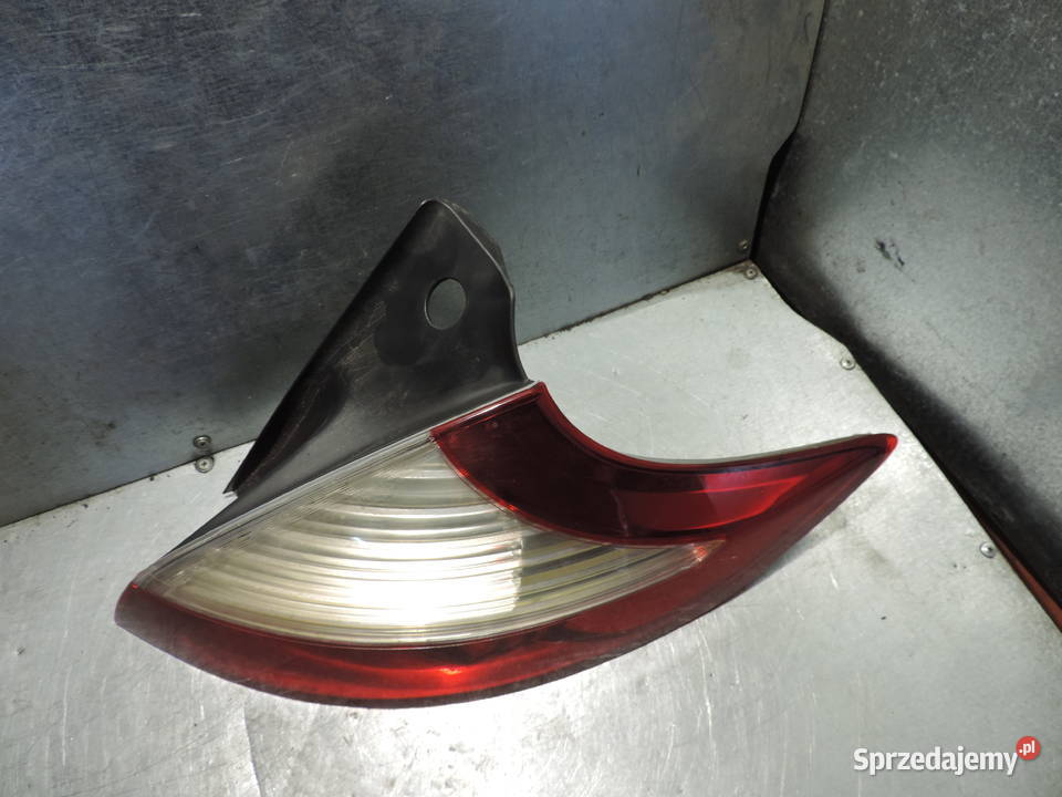 LAMPA PRAWY TYŁ TYLNA RENAULT MEGANE III HB Nowy Sącz