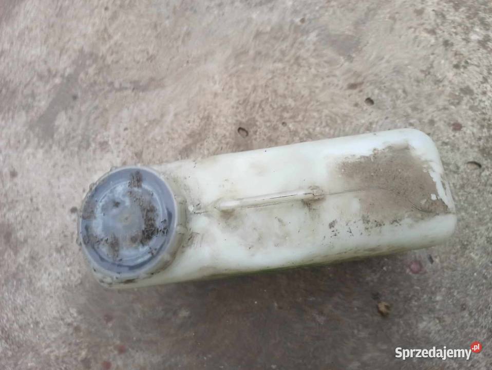 Mercedes e124 zbiorniczek spryskiwaczy tył kombi podlaskie