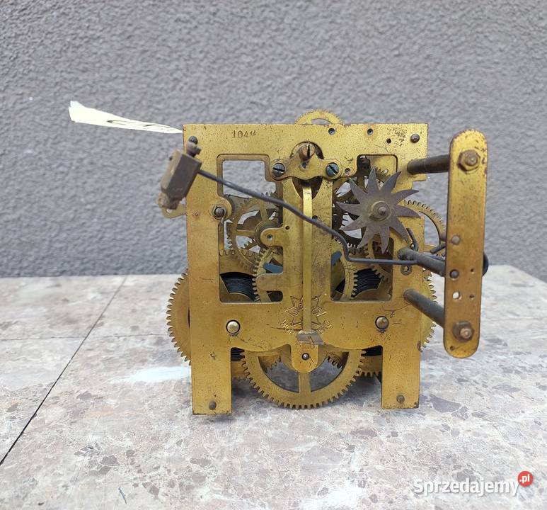 611 Mechanizm starego zegara ściennego Junghans Tczew