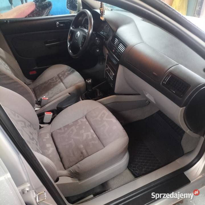 VW bora 19 tdi 110 1900cm3 Bora świętokrzyskie Krasocin