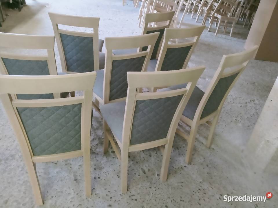 Nowe krzesła bukowe