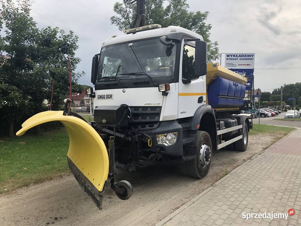 Mercedes Arocs piaskarka solarka schmidt 4x4