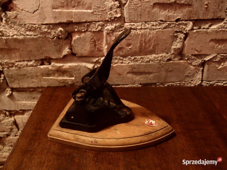 dziurkacz do papieru zabytek z dawnych lat Łódź