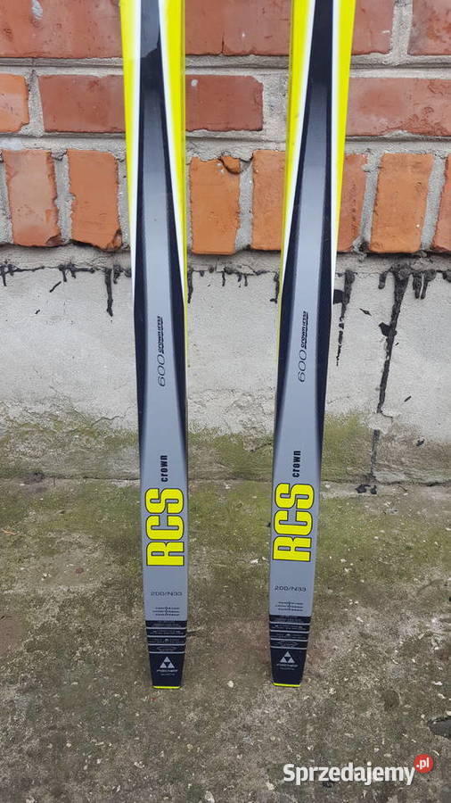 Narty biegowe Fischer RCS Crown Tech 600 z łuską świętokrzyskie