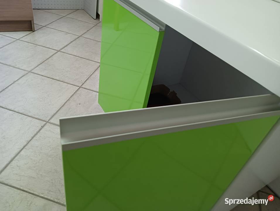 Szafka łazienkowa z ekspozycji pod umywalkę sprzedam