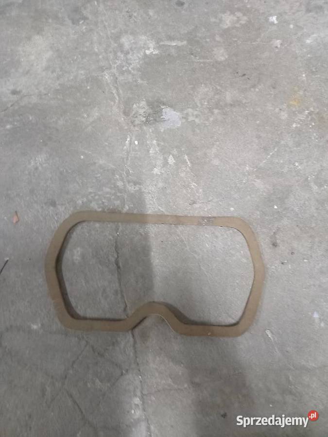 Sprzedam uszczelka pokrywy zaworów fiat 126p Księży Las