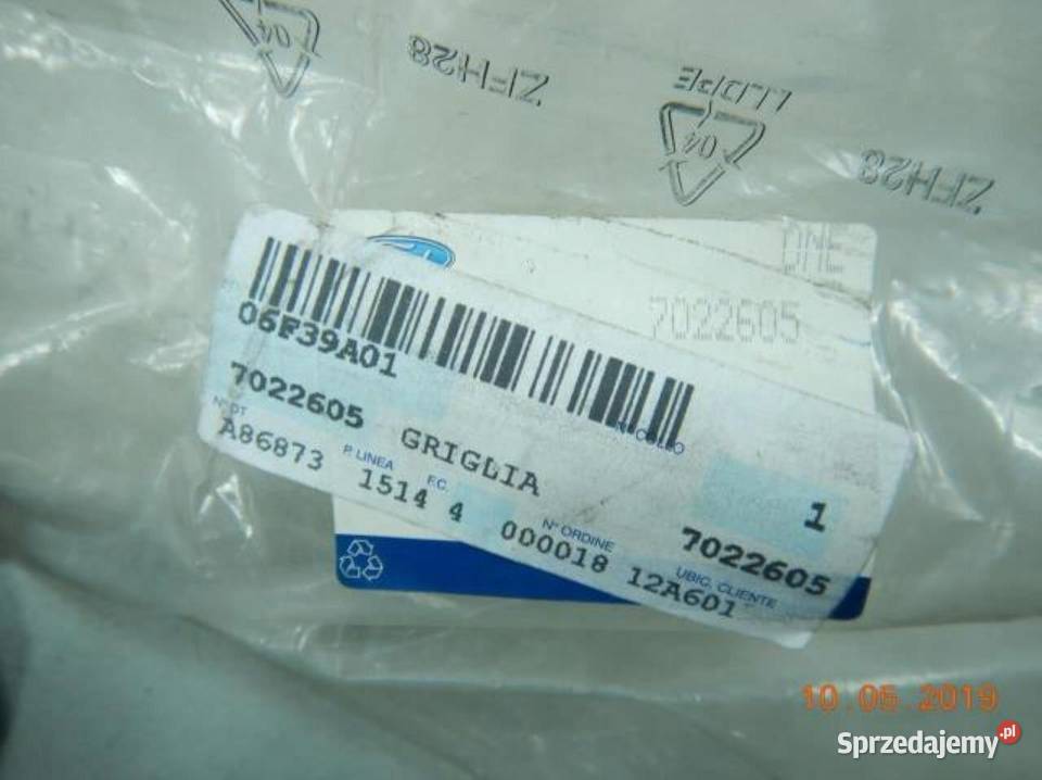 KRATKA ZDERZAKA PRZÓD FORD MONDEO 9296