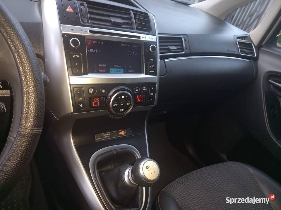 Toyota verso 7 osobowa salon Polska sprzedam
