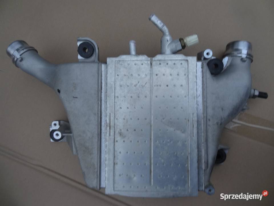 CHŁODNICA INTERCOOLER TOYOTA HILUX VIII 21R 24D