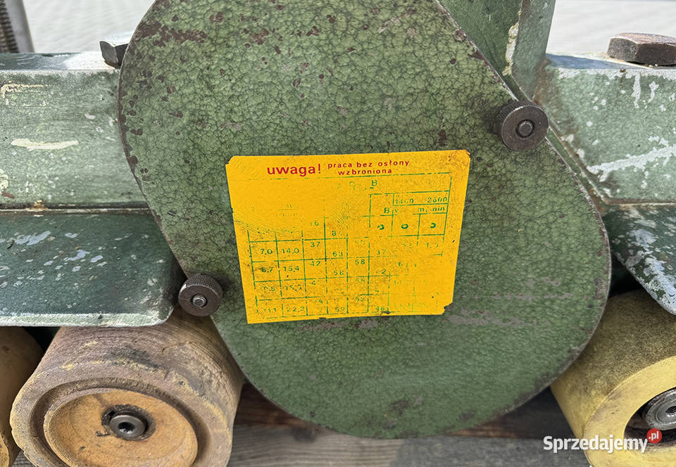 Posuw mechaniczny 4rolkowy dwustronny Sierakowska Huta