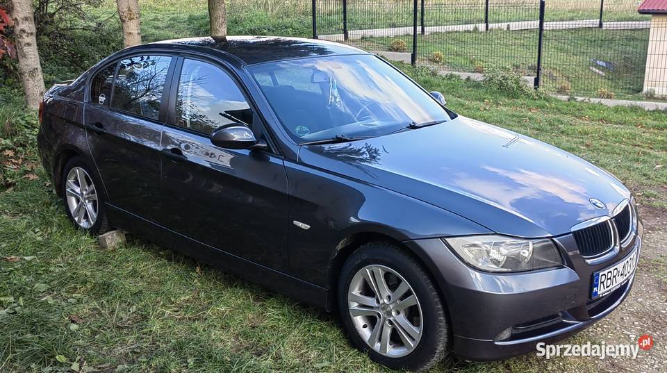 Bmw e90 318i niski przebieg piękny stan