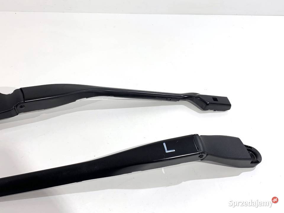 RAMIĘ WYCIERACZKI KOMPLET PRZÓD MERCEDES GLE