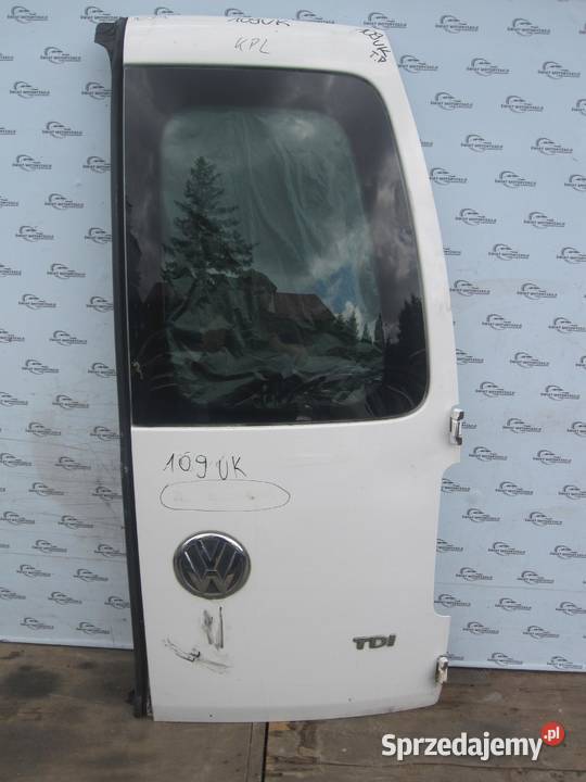 VW CADDY III LIFT 09r drzwi prawe tył