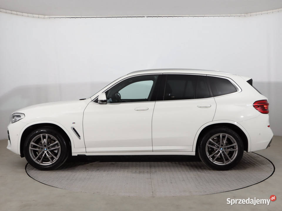 BMW X3 xDrive20i isofix