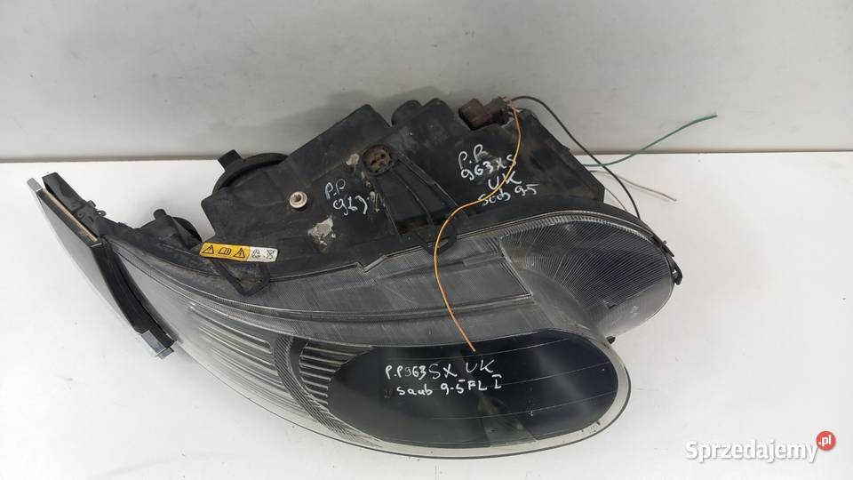 SAAB 95 I LIFT LAMPA PRZÓD PRAWA SOCZEWKA XENON osobowe Zbierkowo