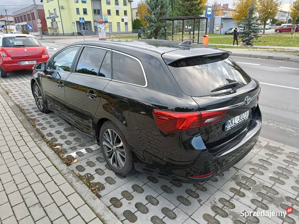 Toyota Avensis Combi 2017 18 l 147 Benzyna Gaz Kolbuszowa