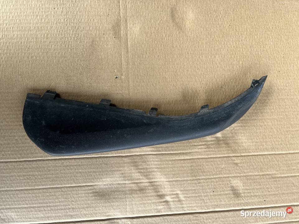 LISTWA W ZDERZAK PRAWA PRZÓD AUDI A1 82A807062A Pozostałe Międzychód