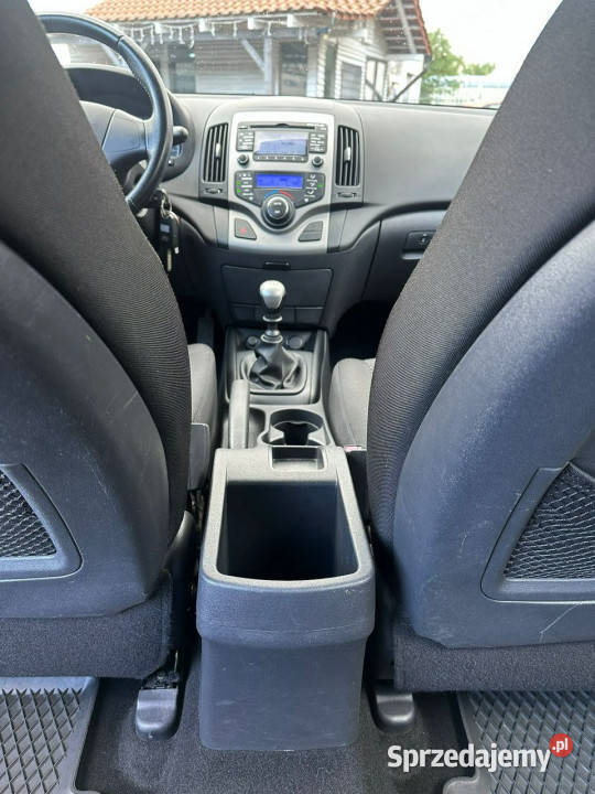 Hyundai i30 Hyundai i30CW 2009 16 diesel 115 4/5