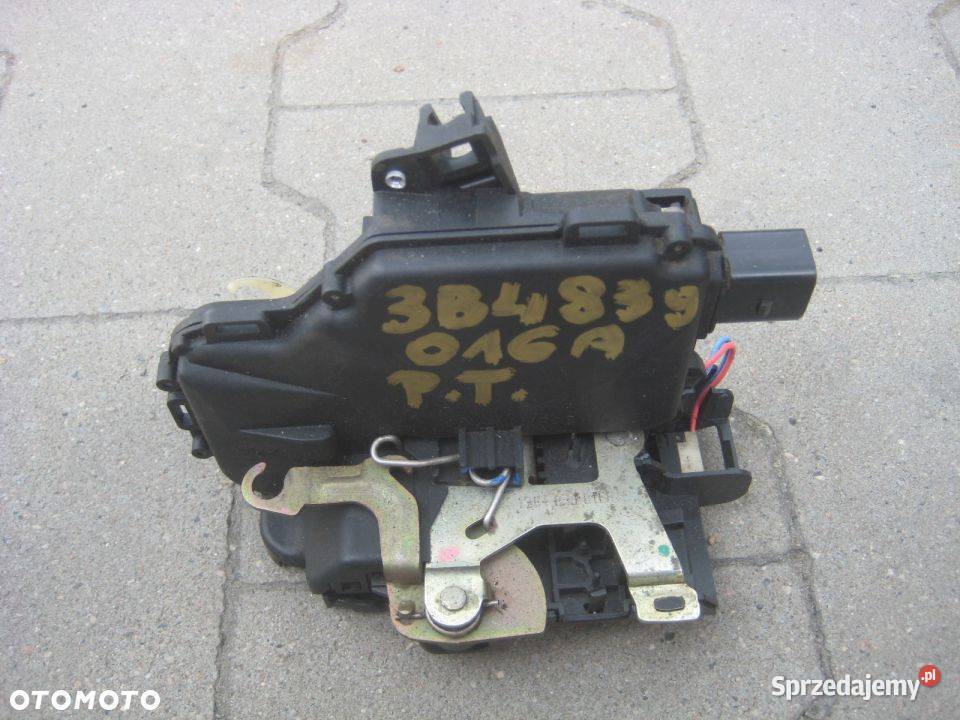 VW GOLF IV 4 ZAMEK DRZWI TYŁ PRAWY 3B4839016A Rakoniewice sprzedam