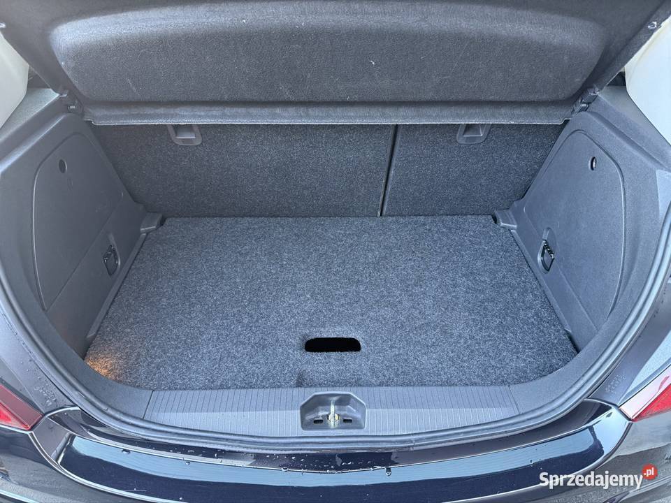 Opel Corsa 14 87 klimatyzacja tempomat