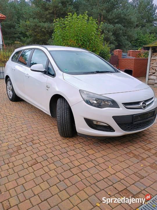 Opel Astra 16 CDTI 2014r Motoryzacja wielkopolskie