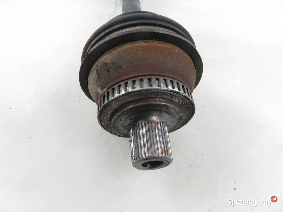 PÓŁOŚ PRAWA PRZEDNIA AUDI A4 B5 25 TDI sprzedam