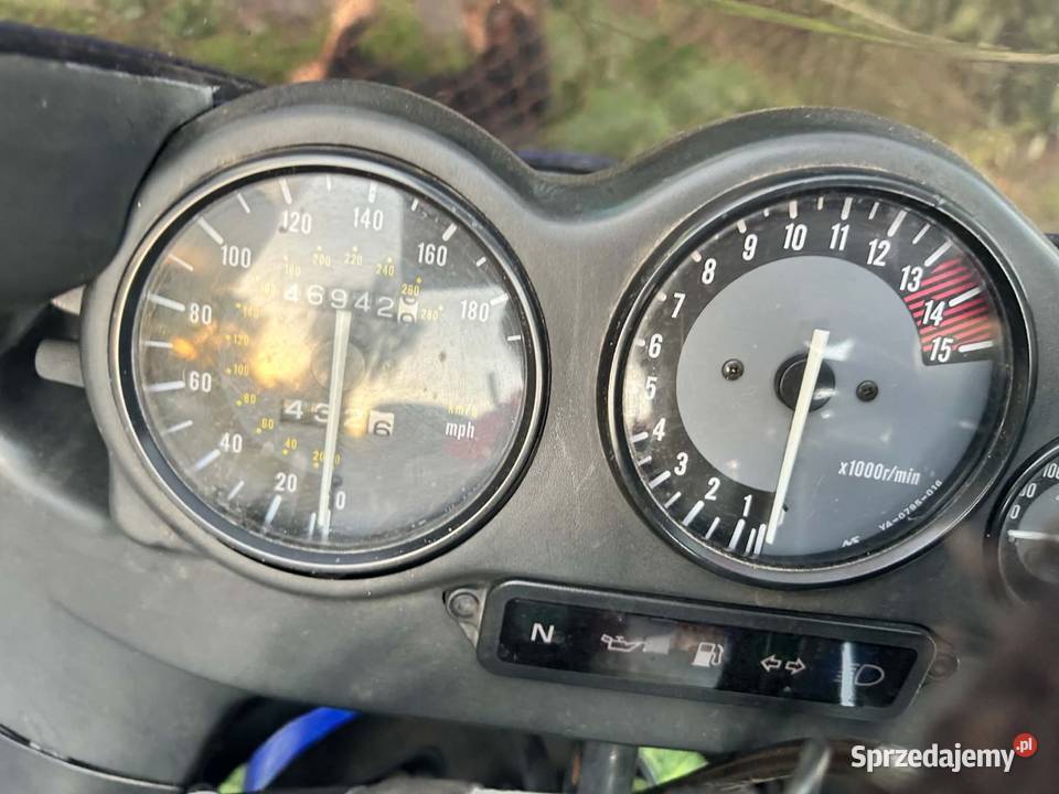 Na sprzedaż Yamaha YZF 600 z 2002 roku Jarosław