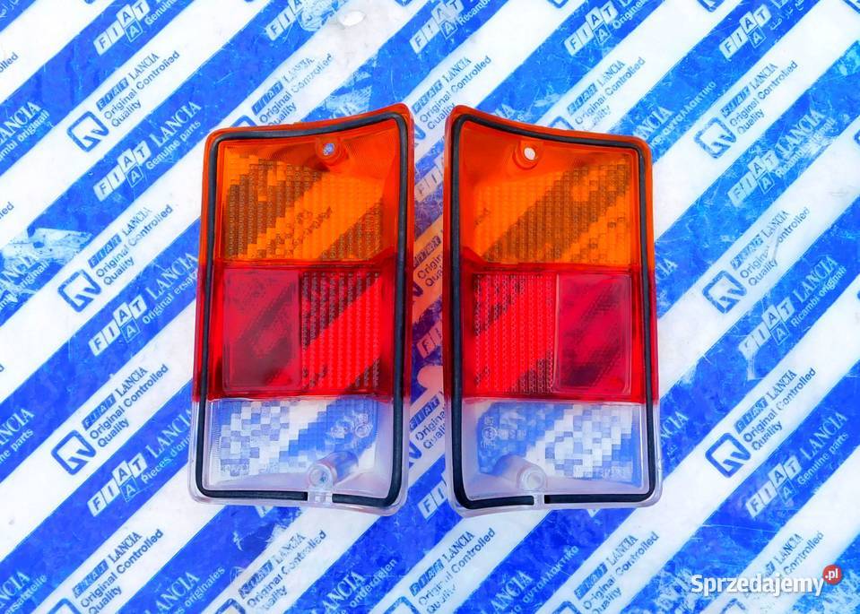 NOWE tylne lampy ALTISSIMO Fiat 126p 126 P4 Red Lampy tylne Tarnów sprzedam