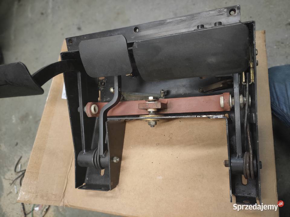 Kompletne pedały jazdy Linde 352 Lubliniec sprzedam