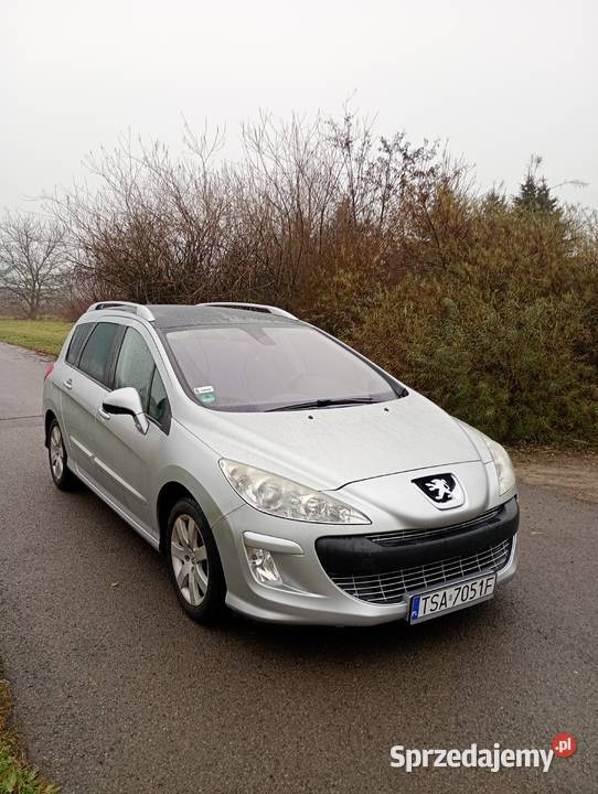 PEUGEOT 308 SW 16 benzyna 2010 Łoniów