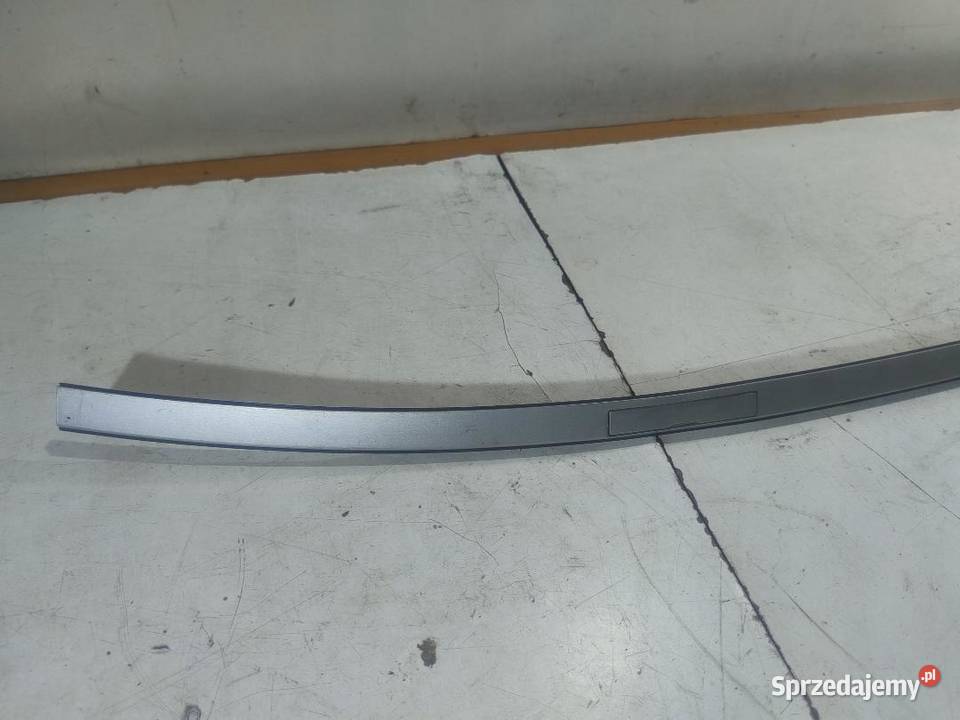 LISTWA DACHOWA PRAWA MERCEDES W209 744