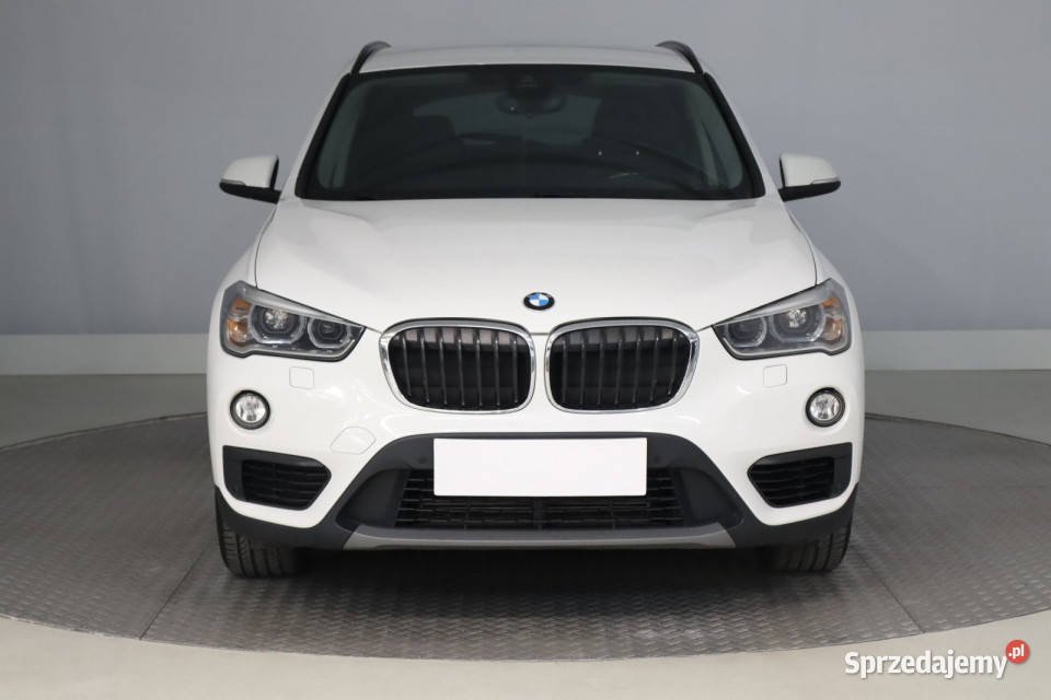 BMW X1 sDrive18i automatyczna Zabrze