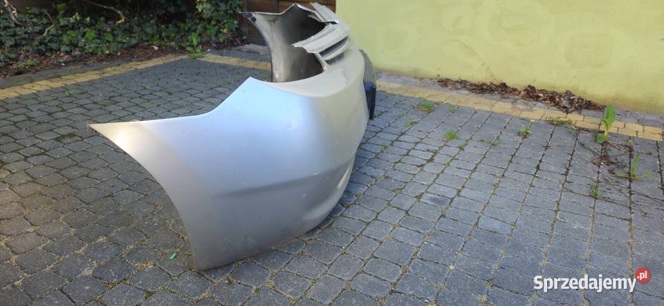 Zderzak przedni prius 2