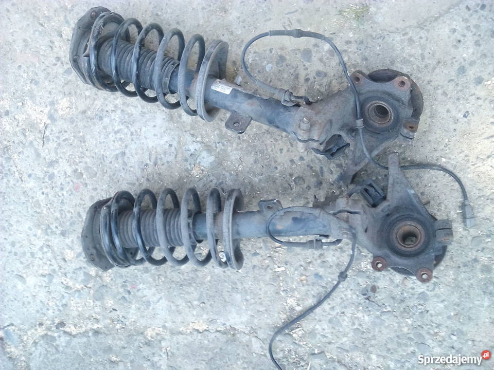Citroen Xsara II 16 16v zwrotnica amortyzator