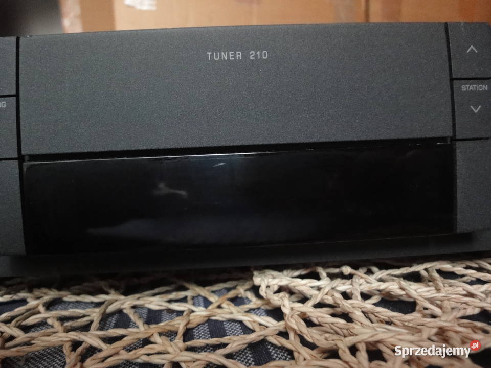 Tuner radiowy Grundig