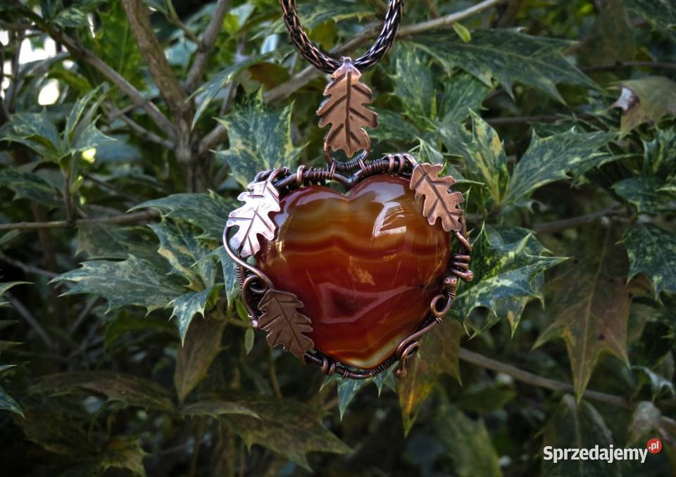 Dwustronny miedziany wisiorek z agatem motyw