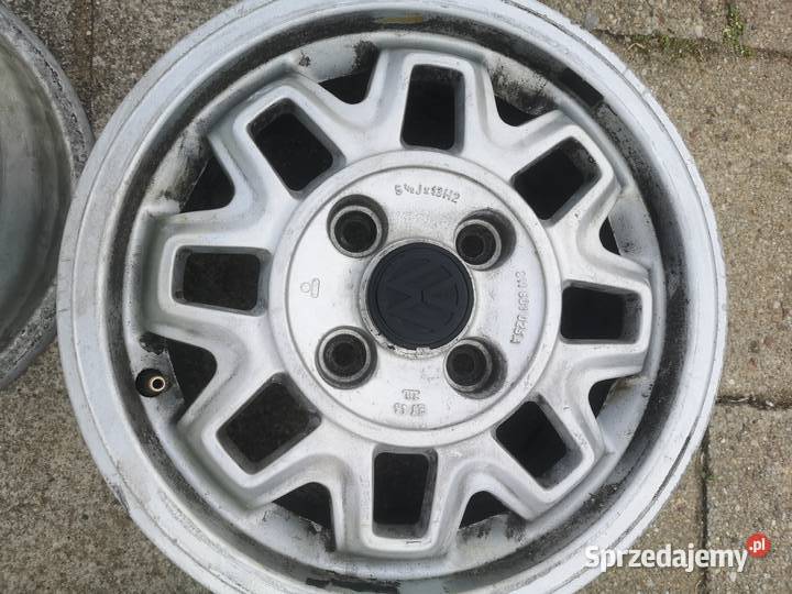 Felgi aluminiowe 811601025A R13 4x100 GOLF AUDI