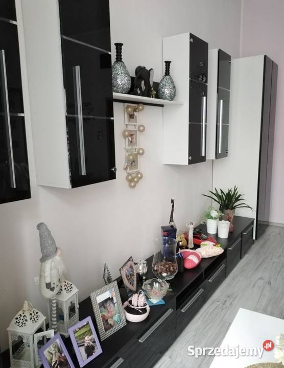 Mebloscianka na polysk czarno biala Zabrze