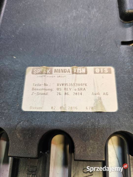 OSŁONA KOLUMNY KIEROWNICY AUDI A3 8V 8V0953512H Przystajń