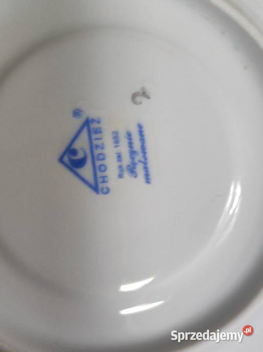 17 podstawka talerzyk spodek deserowy porcelana Pozostałe Kielce