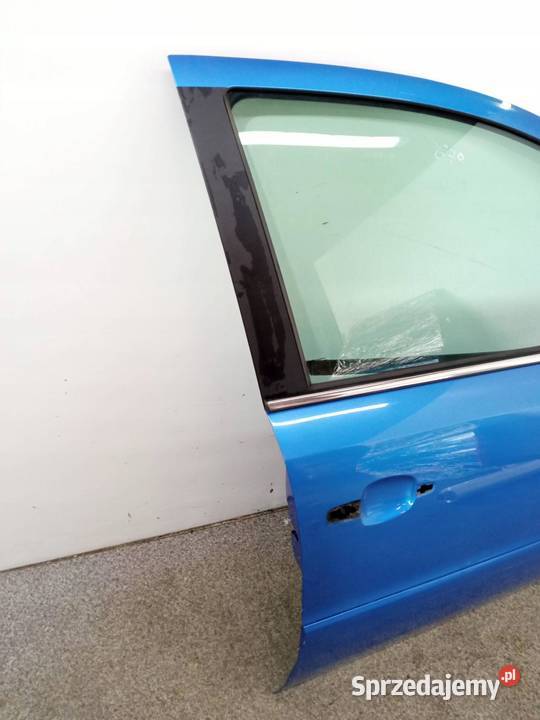DRZWI PRAWE PRZÓD Z291 OPC Opel Zafira II 2005