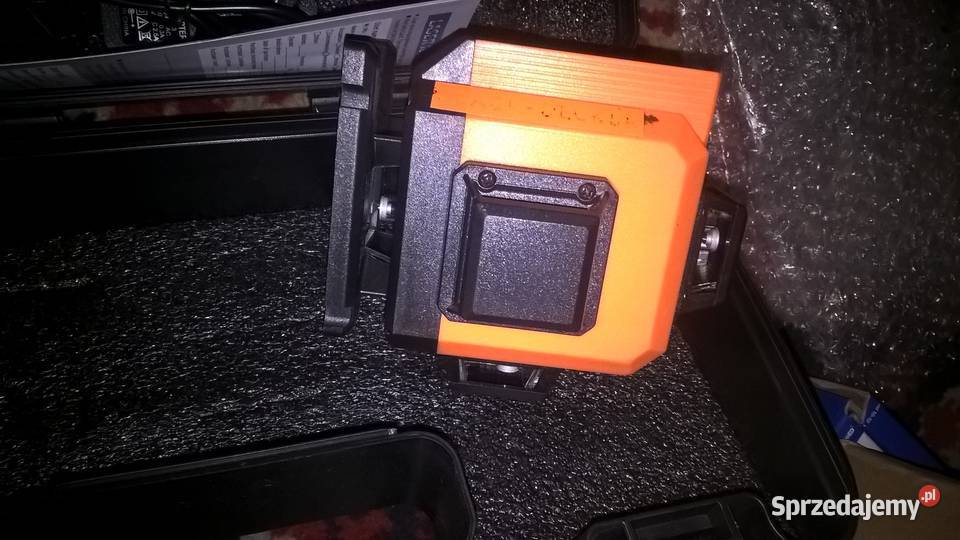 laser krzyżowy BlackDecker 16 wiązek odbiornik w Mińsk Mazowiecki