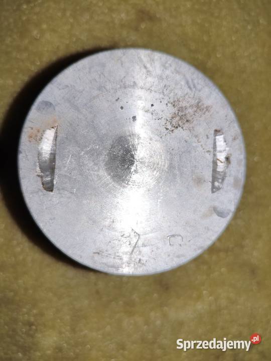 Tłoki z pierścieniami nominał Ural M61 M62 M63 Leszno