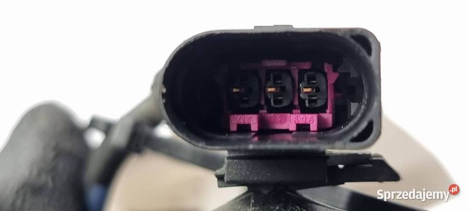 CZUJNIK AUDI S8 D3 4E0616575K osobowe Lipno