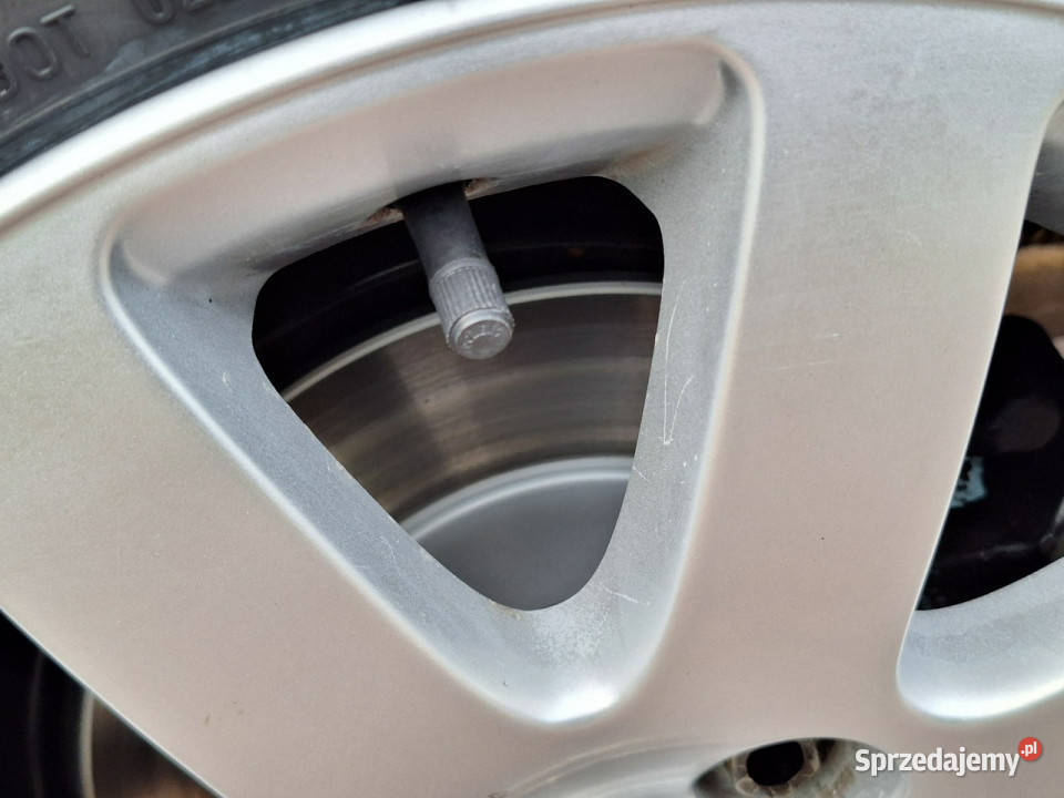 Volkswagen Passat 62 kilometrów auto nowe Załom