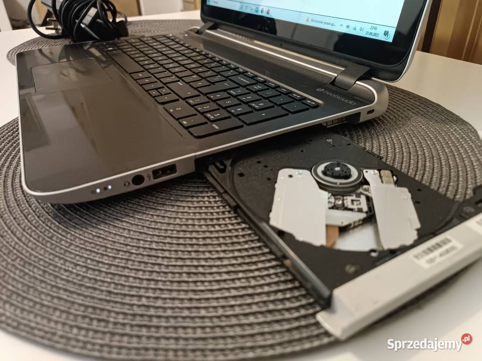 HP Pavilion 15p158sa z dotykowym ekranem AMD A10